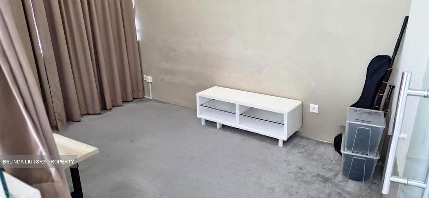 Lakepoint Condominium (D22), Condominium #617727161